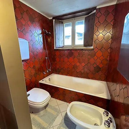 Lägenhet Residenza La Torre Reno Di Leggiuno